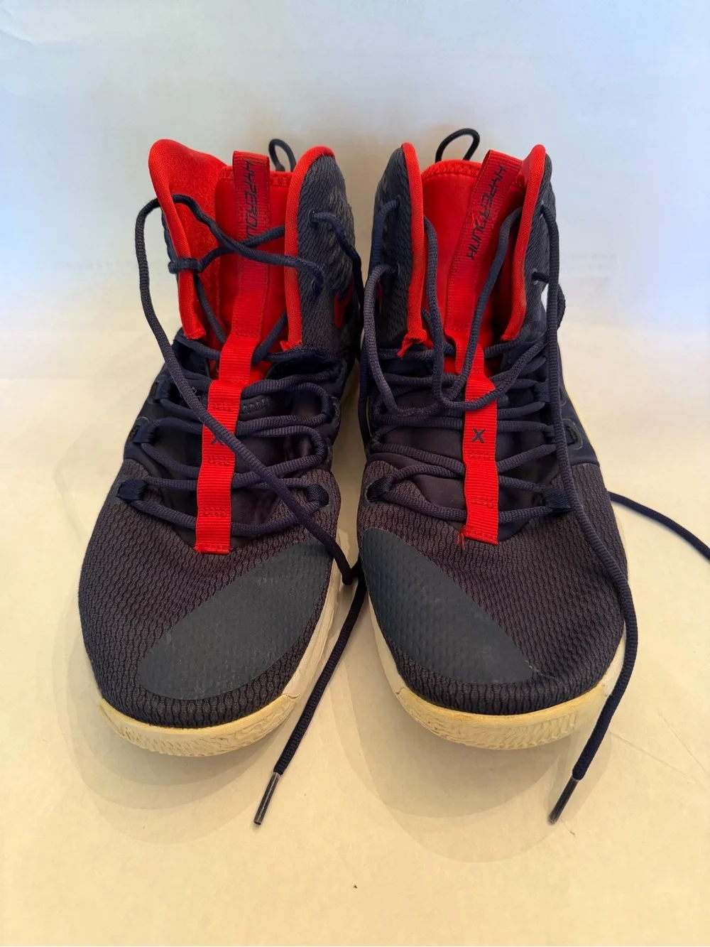 Men’s Nike basketball Navy and Red Athletic High-Top Sneakers size 13